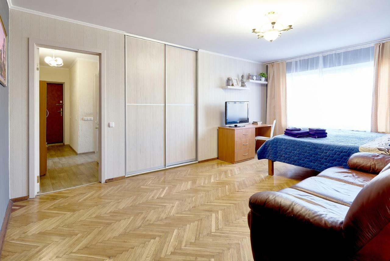 L3-82 Main Street- Modern New Three 3 Separate 3Bedrooms 100 M2 - Central Location, Metro Palace Of Sports - Gulliver Mall, Arena City Kiev Eksteriør bilde