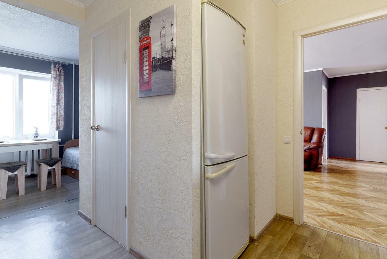 L3-82 Main Street- Modern New Three 3 Separate 3Bedrooms 100 M2 - Central Location, Metro Palace Of Sports - Gulliver Mall, Arena City Kiev Eksteriør bilde