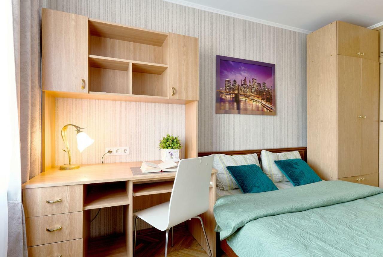 L3-82 Main Street- Modern New Three 3 Separate 3Bedrooms 100 M2 - Central Location, Metro Palace Of Sports - Gulliver Mall, Arena City Kiev Eksteriør bilde