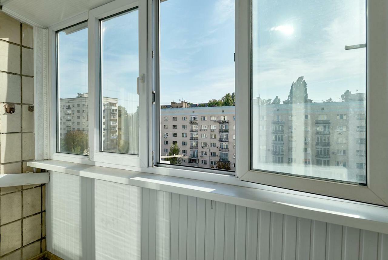 L3-82 Main Street- Modern New Three 3 Separate 3Bedrooms 100 M2 - Central Location, Metro Palace Of Sports - Gulliver Mall, Arena City Kiev Eksteriør bilde